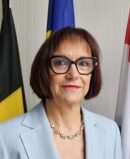 Mrs Ariane Farinelle