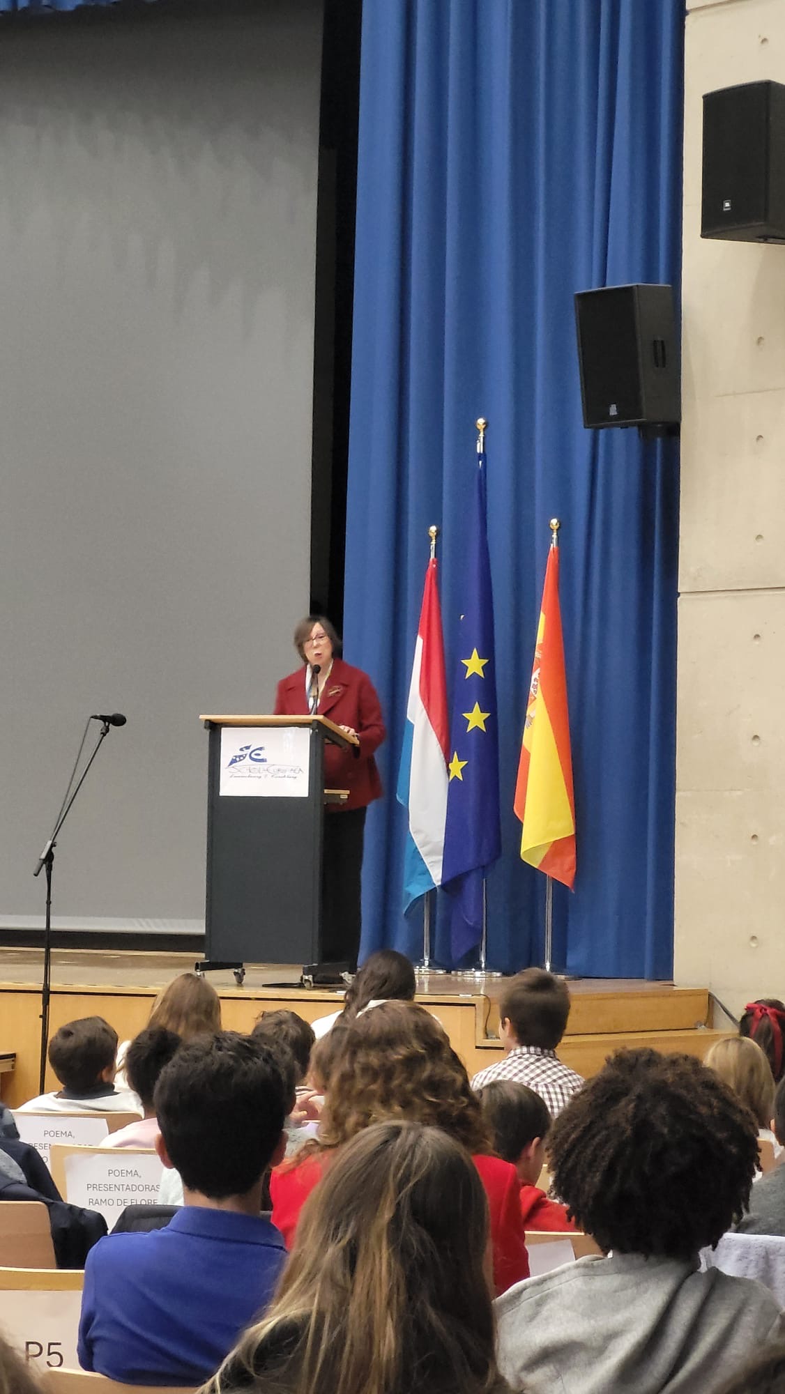 Feier zum spanischen Nationalfeiertag